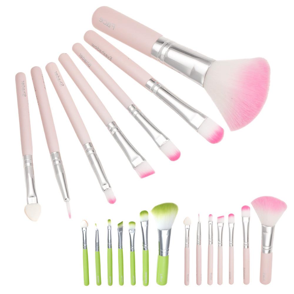 Sculpting Face Brush product photo 2