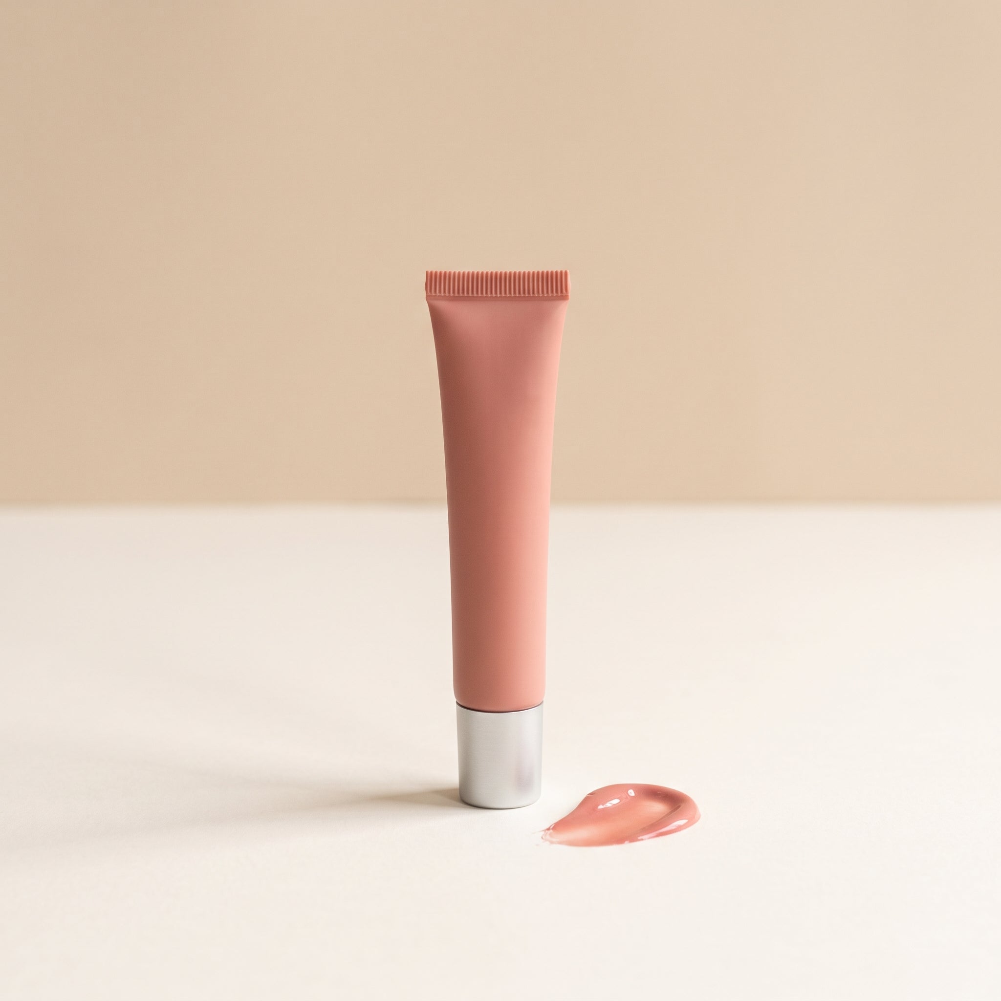 Plumping Lip Gloss - Peachy Pink
