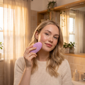 Model using the Silicone Ice Face Roller